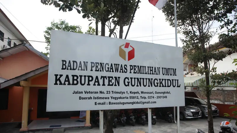 Badan Pengawas Pemilu (Bawaslu) Gunungkidul resmi memperpanjang masa pendaftaran Pengawas Tempat Pemungutan Suara (PTPS).