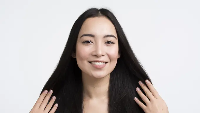 perawatan rambut hitam lurus