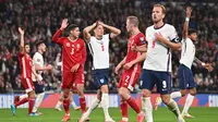 Timnas Inggris harus puas bermain imbang 1-1 kontra Hungaria pada laga lanjutan Grup I kualifikasi Piala Dunia 2022 zona Eropa di Stadion Wembley, Rabu (13/10/2021) dini hari WIB. (AFP/Ben Stansall)