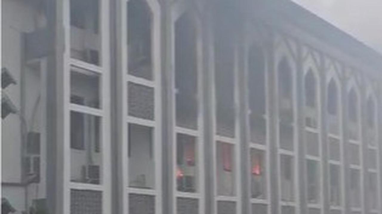 Penyebab Gedung Rektorat UIN Syarif Hidayatullah Terbakar