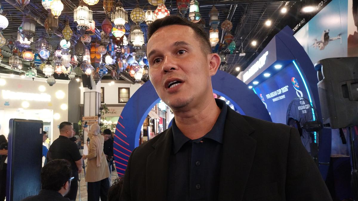 Trophy Tour FIFA ASEAN Cup 2026: Legenda Timnas Singapura di Bandung, Masih Ikuti Perkembangan Persib