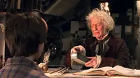 John Hurt dalam film Harry Potter