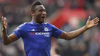 John Obi Mikel dikabarkan masuk dalam daftar incaran Inter Milan. (Reuters/John Sibley)