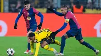 Kemenangan ini membuat Barcelona naik ke peringkat kedua klasemen sementara Liga Champions dengan torehan 15 poin dari enam pertandingan, berjarak tiga poin dari Liverpool di posisi pertama. (AP Photo/Martin Meissner)