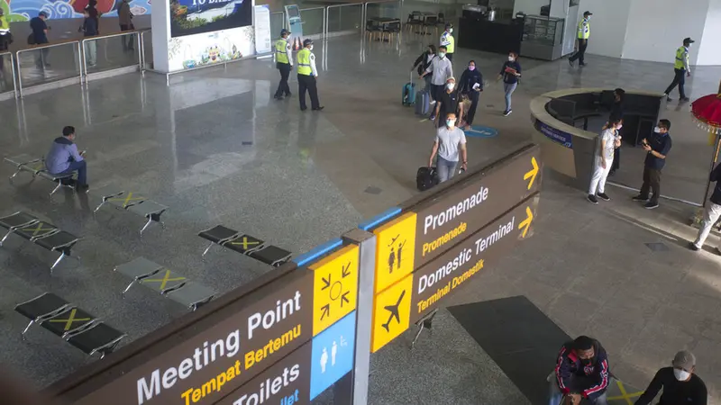 FOTO: Persiapan Pembukaan Kembali Bandara Internasional Ngurah Rai Bali