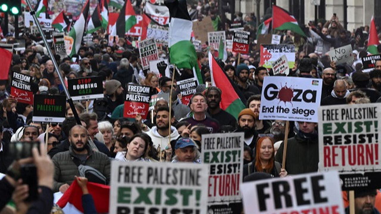 Inggris 'Agak Lain', Israel Bantai Puluhan Ribu Warga Palestina di Gaza Diam Saja tapi Malah Cap Kelompok Pendukung Palestina Teroris