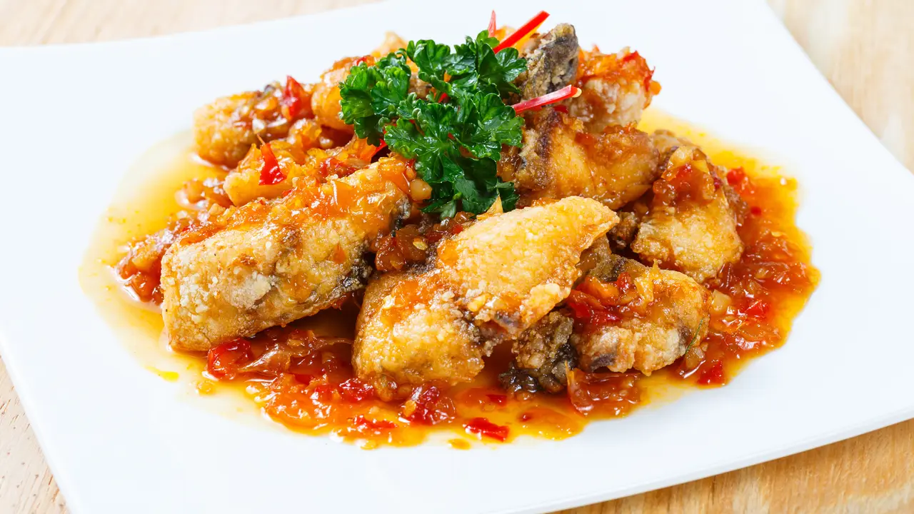 Resep Gurame Goreng Saus Pedas Manis