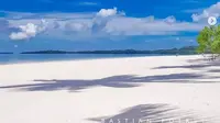 Viral Video Pria Jalan ke Tengah Laut yang Airnya Sedang Kering. foto: Bastian Potret. (dok.Instagram @ngurbloat_/https://www.instagram.com/p/CNv7eXVrIUx/Henry)