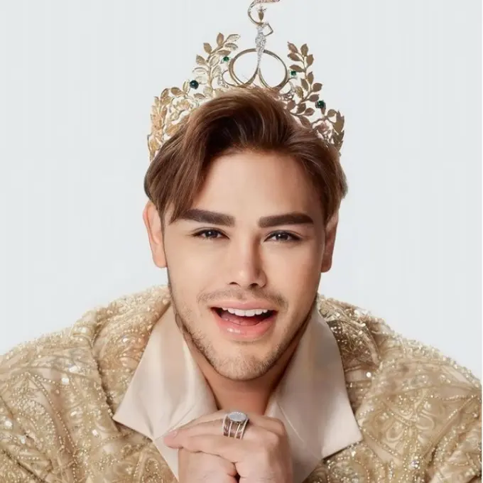 Ditegur karena Gaya Busanaya Mirip Perempuan, Ivan Gunawan Sebut KPI Tidak Paham Fesyen.