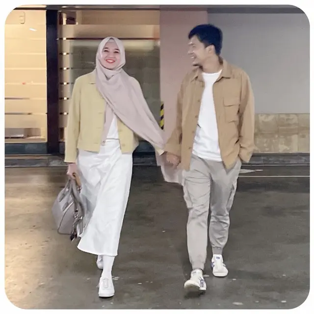 Dimas Seto dan Dhini Aminarti