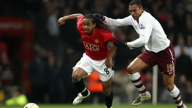 Foto: Deretan Pemain MU yang Gunakan Nomor Punggung 8 pada Era Premier Legaue di Liga Inggris, Jadi Andalan Setan Merah