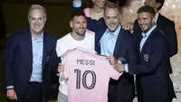 Megabintang asal Argentina, Lionel Messi resmi diperkenalkan Inter Miami. (AP Photo/Rebecca Blackwell)