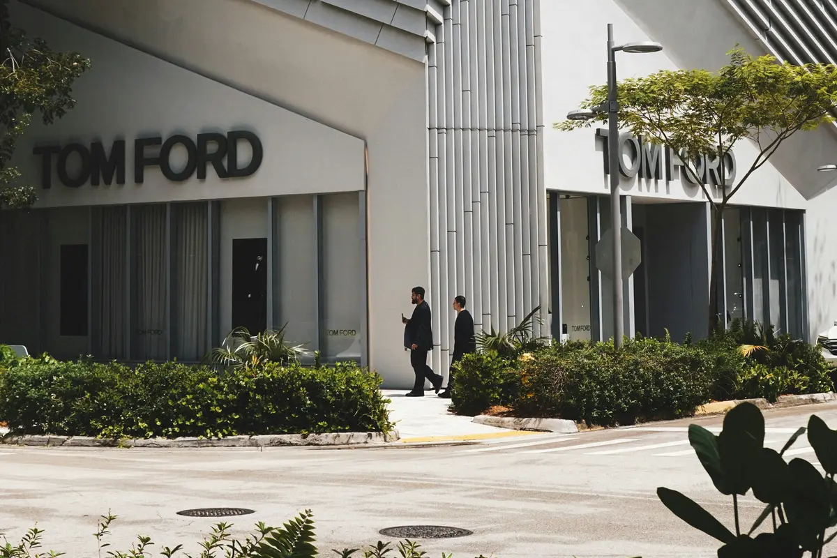 Bikin Geger, Brand Tom Ford Tersangkut Skandal Dugaan Gratifikasi Seks pada Klien Super-VIP