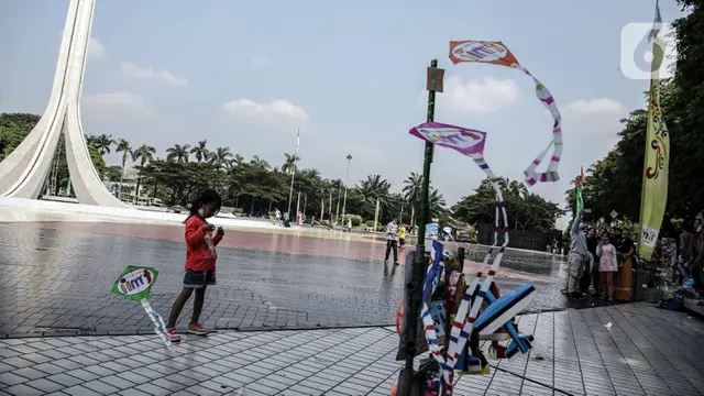 FOTO: Libur Lebaran, TMII Dipadati Pengunjung