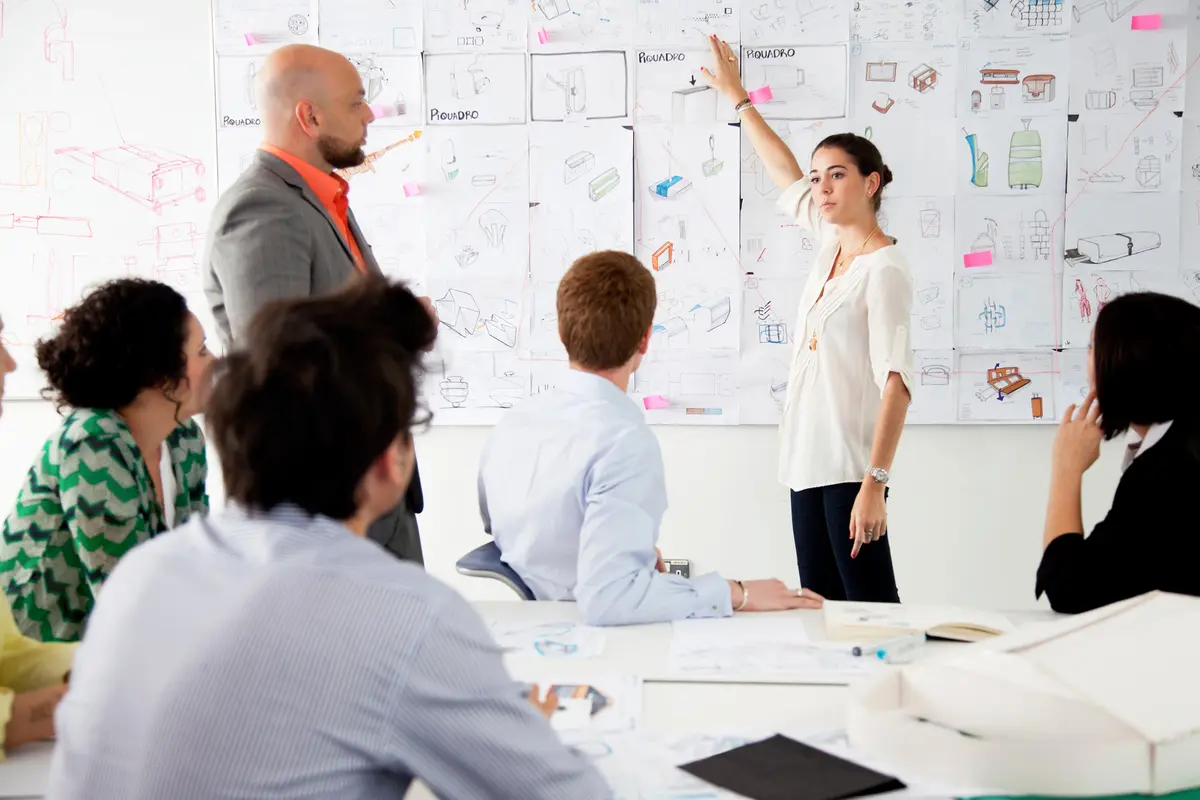 Presentasi di Kantor? Ini 3 Cara Agar Kamu Dapatkan Perhatian