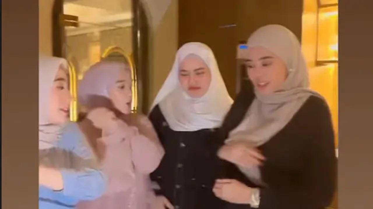 Potret 6 Artis Mualaf Buka Puasa di Momen Ramadan 2025, Agenda Paling Dinantikan