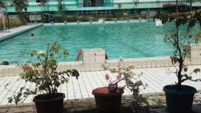 Kolam Renang Tirta Kartika