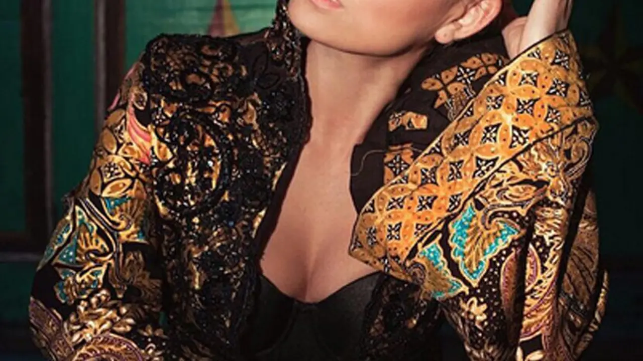 [Bintang] Agnez Mo