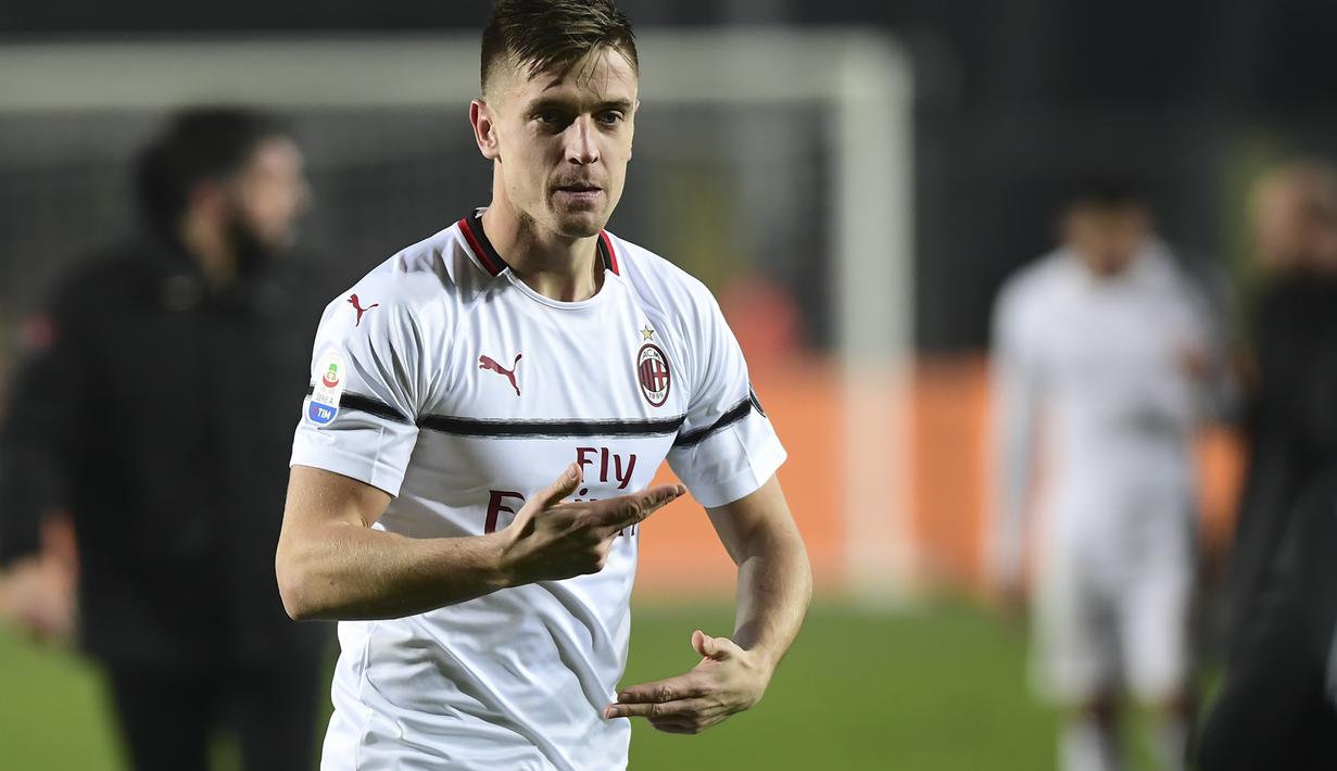 2. Krzysztof Piatek (AC Milan) - 18 gol (AFP/Miguel Medina)