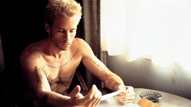 memento-2000-130913b.jpg