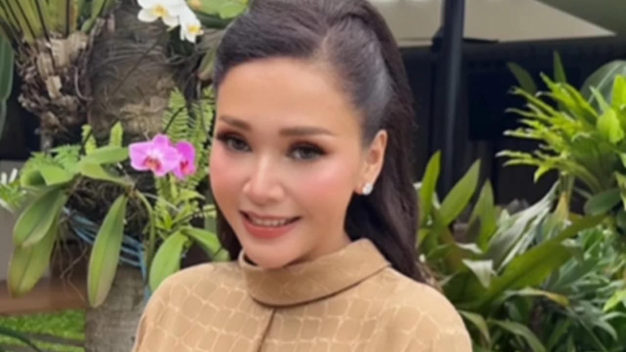 Usia 50 Tak Menghalangi Pesona, 9 Potret Maia Estianty yang Awet Muda