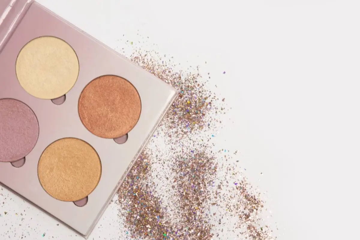 Face Palette Terbaik yang Lagi Viral, Bikin Makeup Harian Terlihat Lebih Mahal