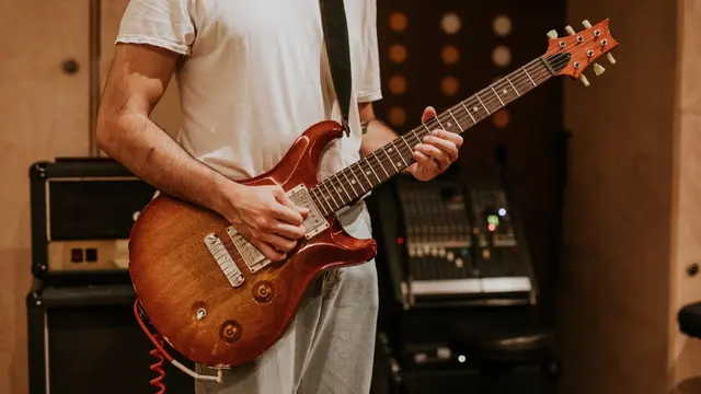 Guitarist