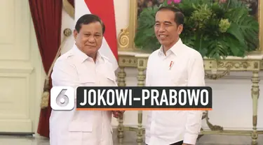 Presiden RI Joko Widodo, bertemu dengan Ketua Umum Partai Gerindra Prabowo Subianto bertemu di Istana Kepresidenan Jakarta, Jumat (11/10/2019). Pertemuan berlangsung tertutup selama 45 menit.