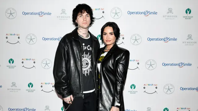 Demi Lovato dan Jutes. (Alex Goodlett / GETTY IMAGES NORTH AMERICA / Getty Images via AFP)