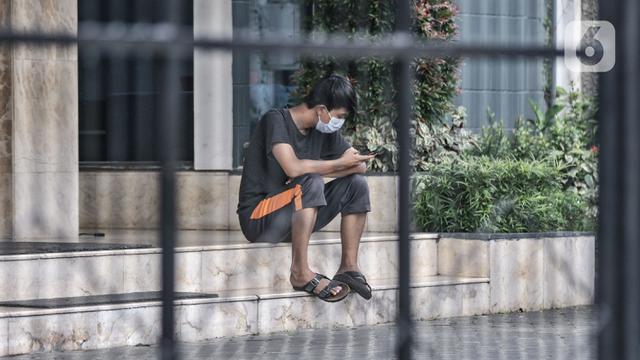 Aktivitas Pasien COVID-19 Jalani Isolasi Mandiri di Hotel