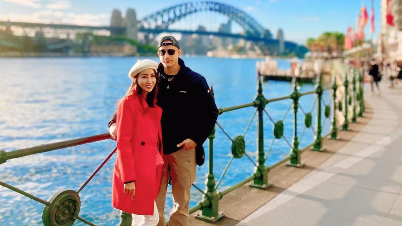 Angeline Valesques dan Okan Kornelius liburan bareng (Instagram)