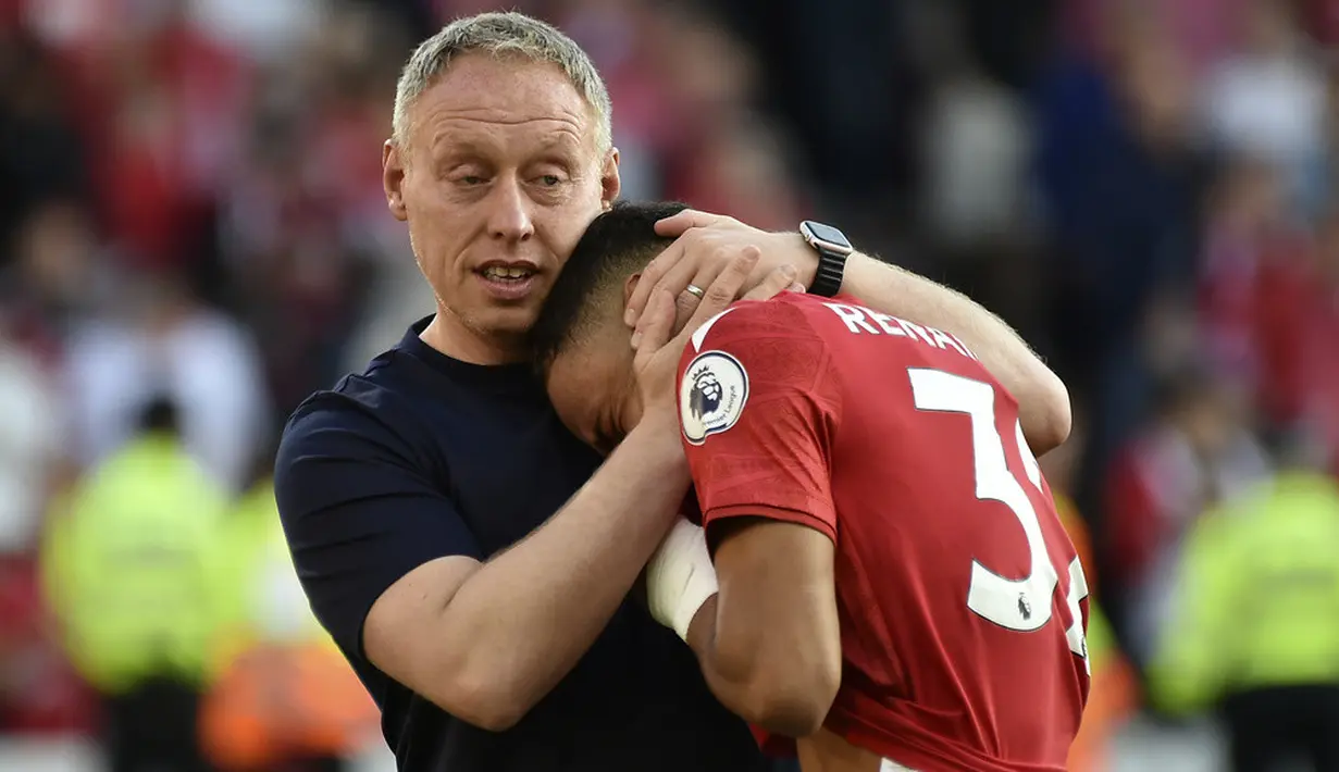 <p>Nottingham Forest sendiri dengan kemenangan atas Arsenal sukses memastikan diri bertahan di Liga Inggris. Mereka mengoleksi 37 poin dan tidak akan bisa terkejar lagi oleh tim penghunu zona merah. (AP Photo/Rui Vieira)</p>