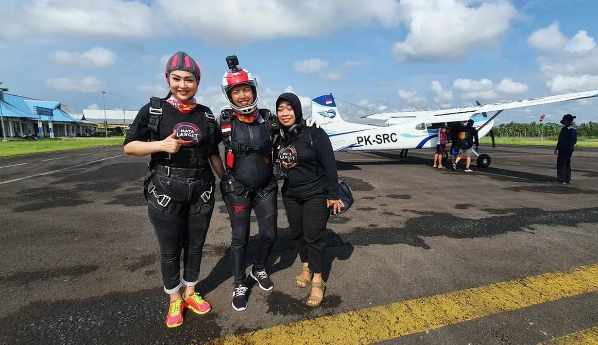 Ratna Listy (Instagram/ratna_listy)