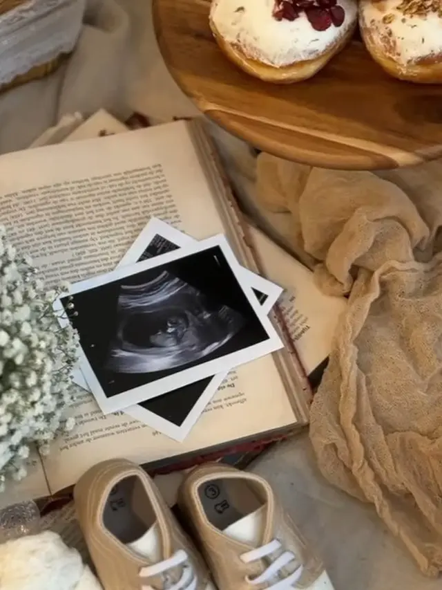 Thariq Halilintar Ceritakan Perjuangan Aaliyah Massaid di Kehamilan 4 Bulan, Keram hingga Nyeri Tetap Happy credit: instagram.com/thariqhalilintar)