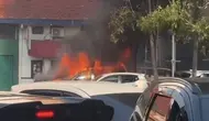 Mobil Listrik Terbakar di Tebet, Asap Hitam Membumbung