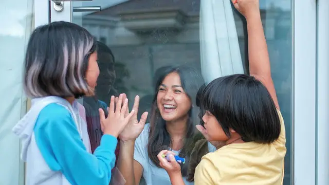 Nirina Zubir