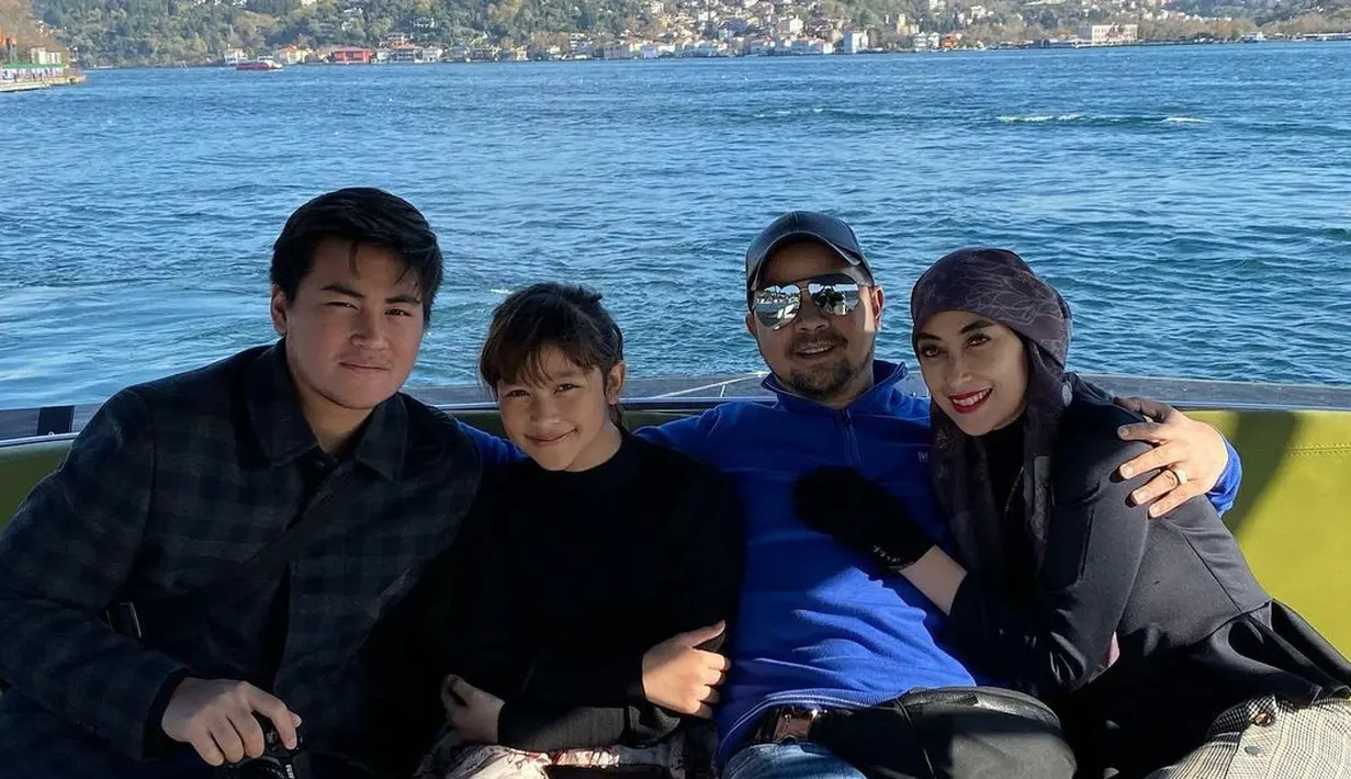 Sultan Djorghi dan Annisa Trihapsari (Instagram/djorghisultan)