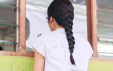 Momen Manis Maudy Ayunda Budayakan Literasi dan Main Bareng Anak-anak Sekolah