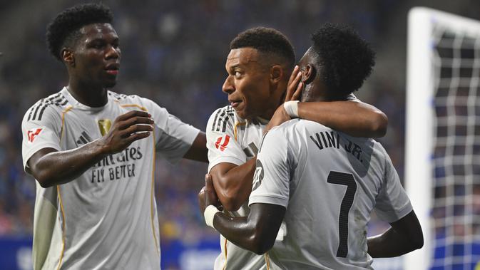 Real Madrid dan Tantangan Menyatukan 2 Bintang Kelas Dunia