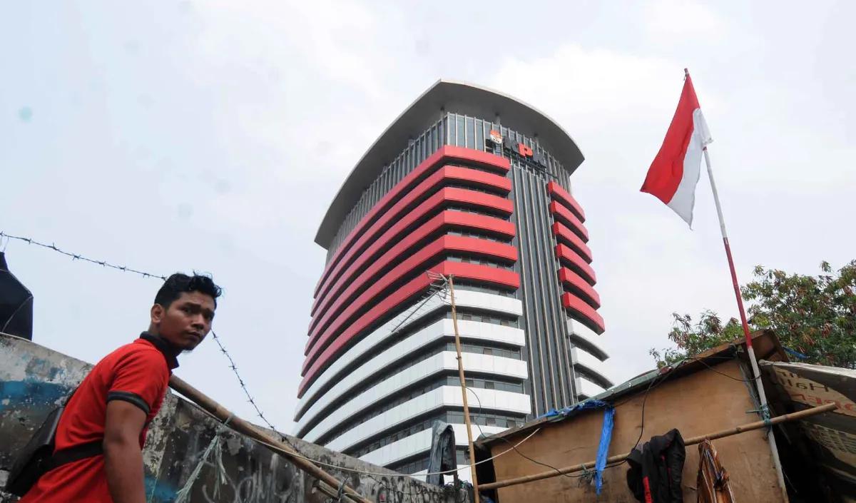 KPK memiliki waktu 1x24 jam untuk menentukan status hukum mereka yang diamankan.<br>