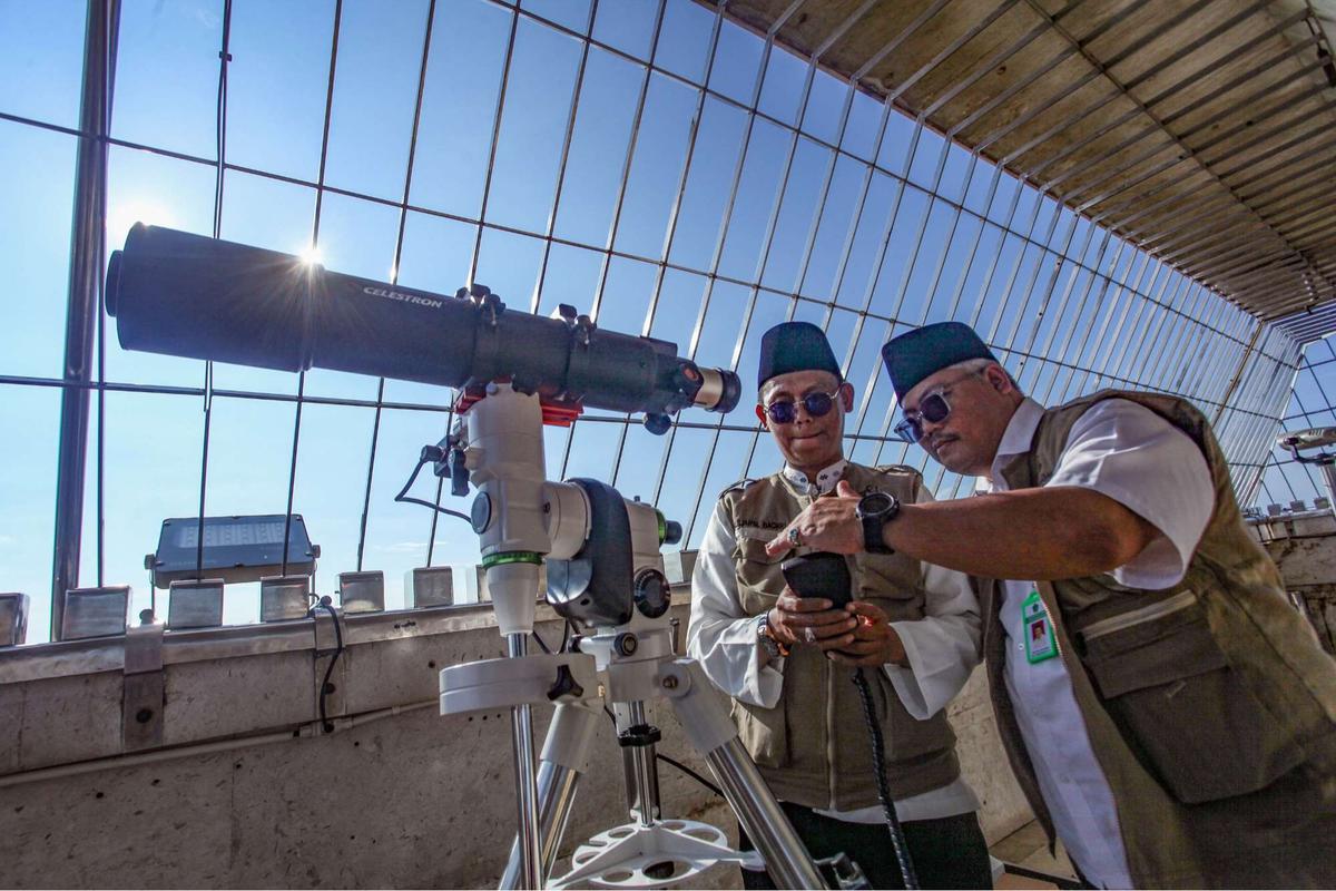 Tim Hisab Rukyat Kemenag pantau hilal dari puncak Monas