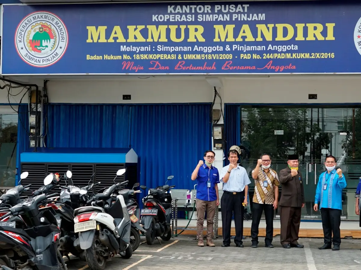 Perjalanan Koperasi Makmur Mandiri, Berdiri demi Membantu Sesama