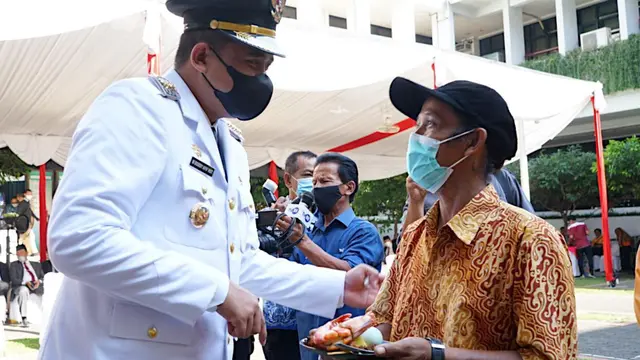 Wali Kota Medan Muliakan Petugas Kebersihan pada Perayaan HUT ke-431 Kota Medan