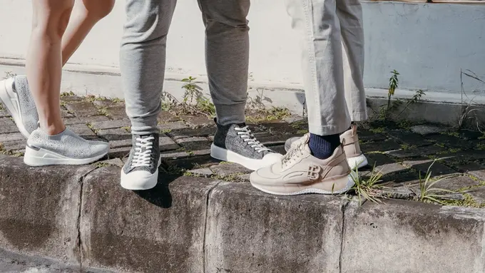 Koleksi Sneakers