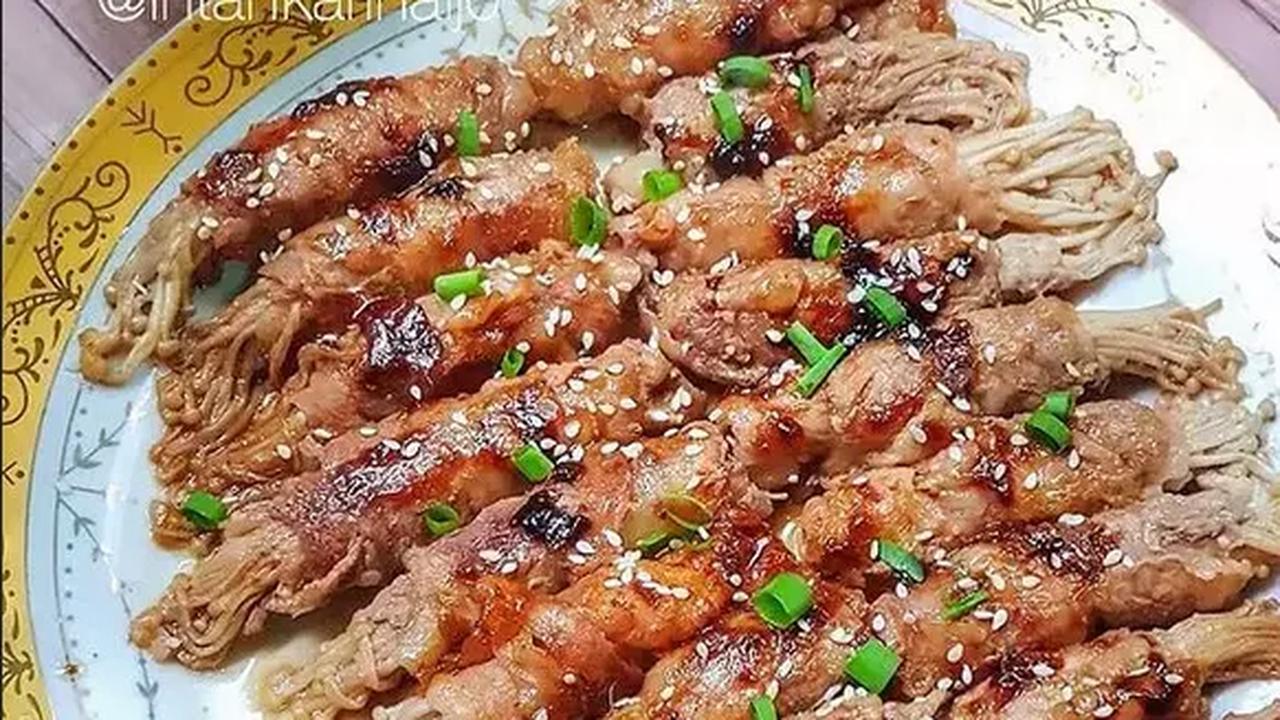 1. Resep Jamur Enoki Beef Roll