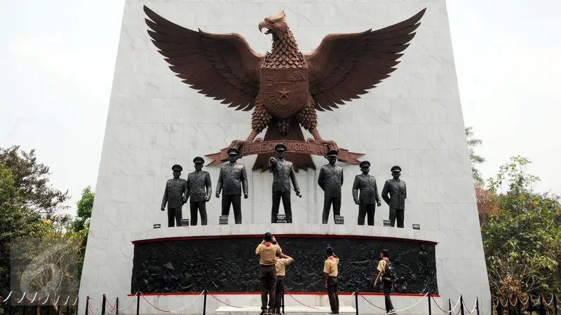 20150929-Sambut Hari Kesaktian Pancasila, Museum Lubang Buaya Ramai Dikunjungi Siswa-Jakarta