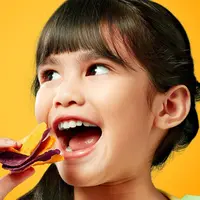 Lemonilo hadirkan Chimi Cheese Burger, inovasi keripik ubi cita rasa burger yang lezat dan lebih sehat.