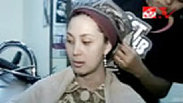 Jelang Lebaran, Della Puspita Sibuk Nyalon