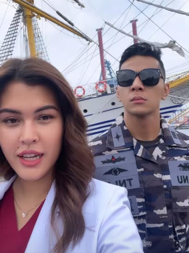 Riza Syah Pakai Seragam TNI