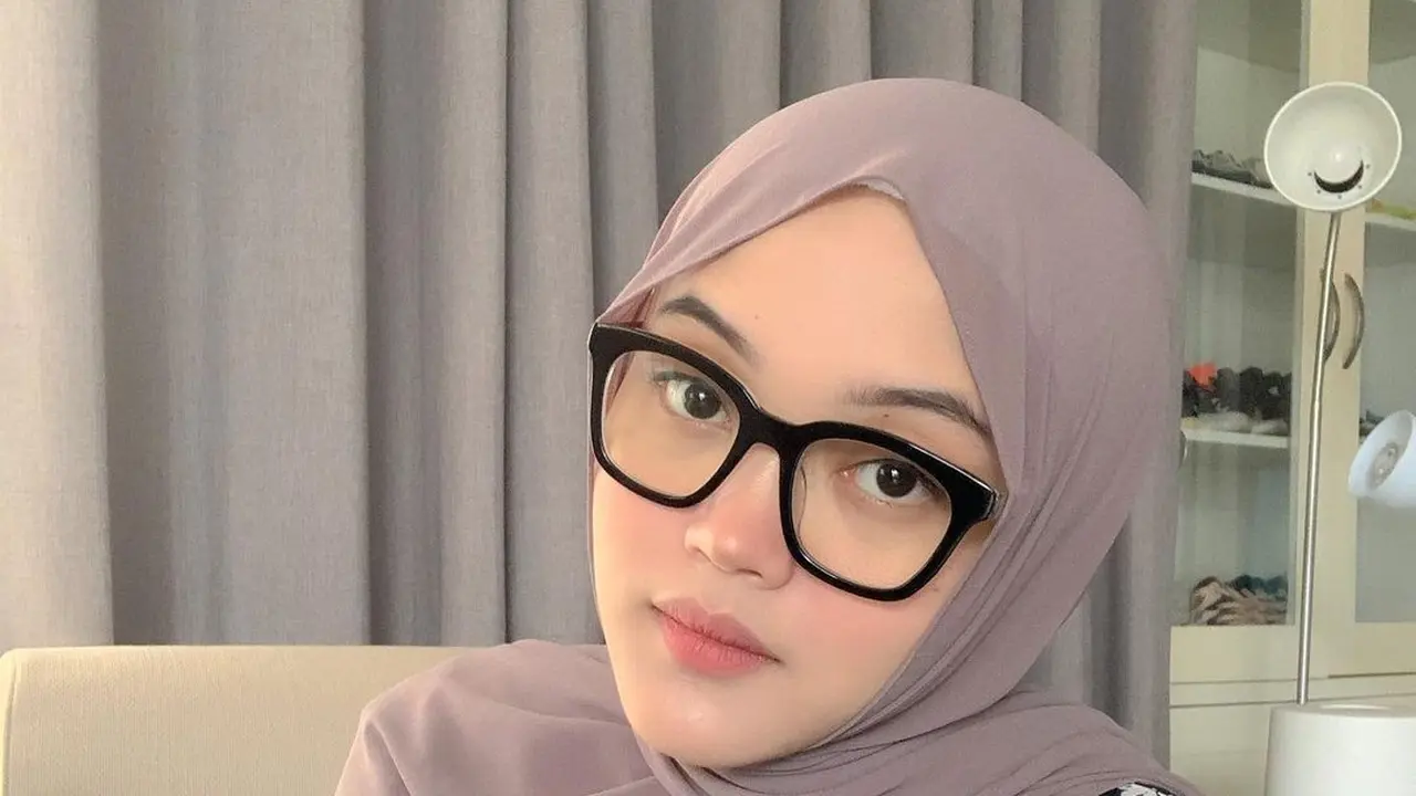 Putri Delina. (Foto: Instagram @putridelinaa)